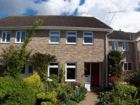 4 bedroom Terraced f...